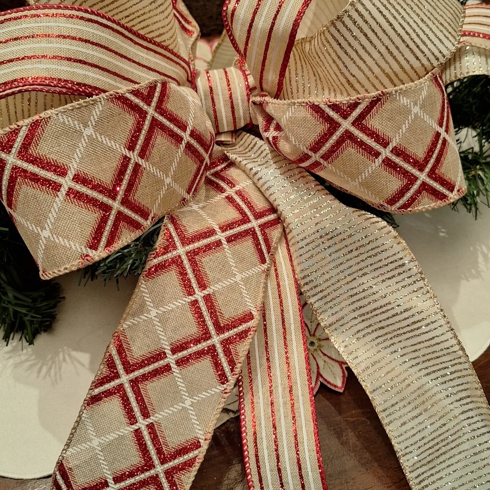 Festive Holiday Swag